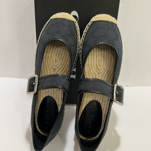 Women’s shoes, Coach Brand - Picture 4 of 8